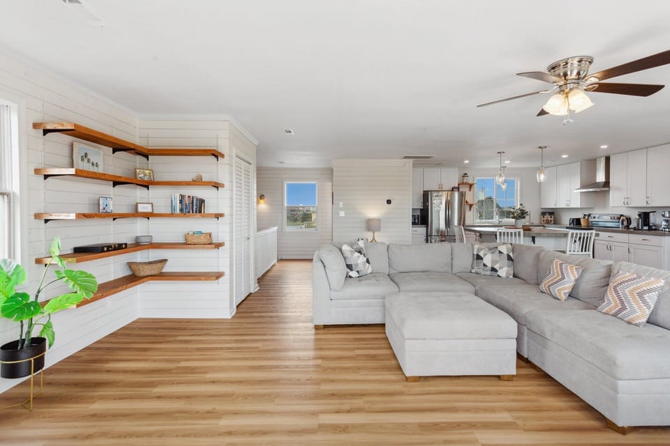 Relax in the Top-Level Living Area with a Flat Screen TV and a Furnished Deck!