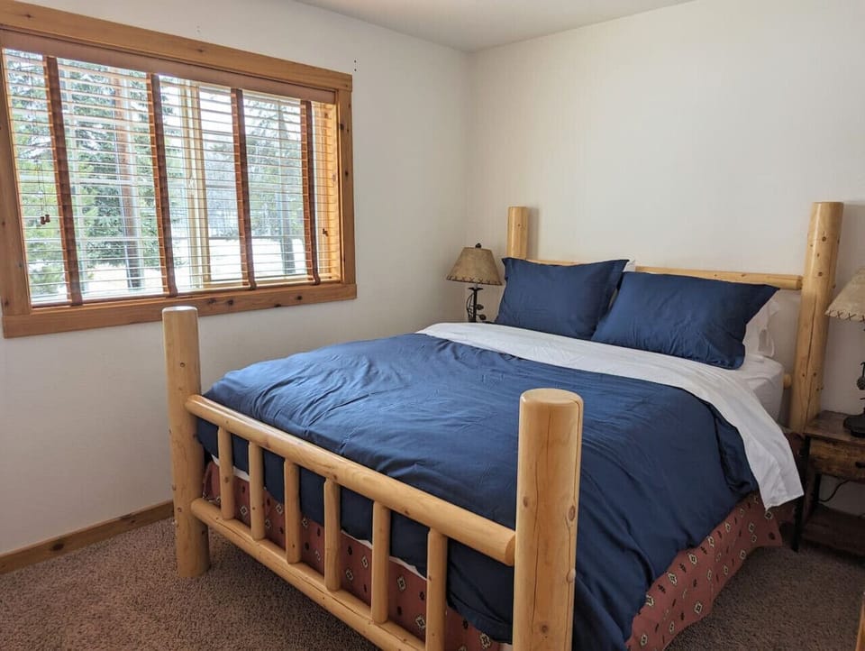 Bedroom #2 with Queen Bed