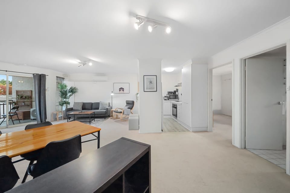 Dining Area/Living Area/Kitchen