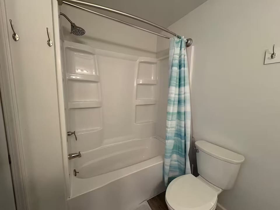 Upstairs bathroom