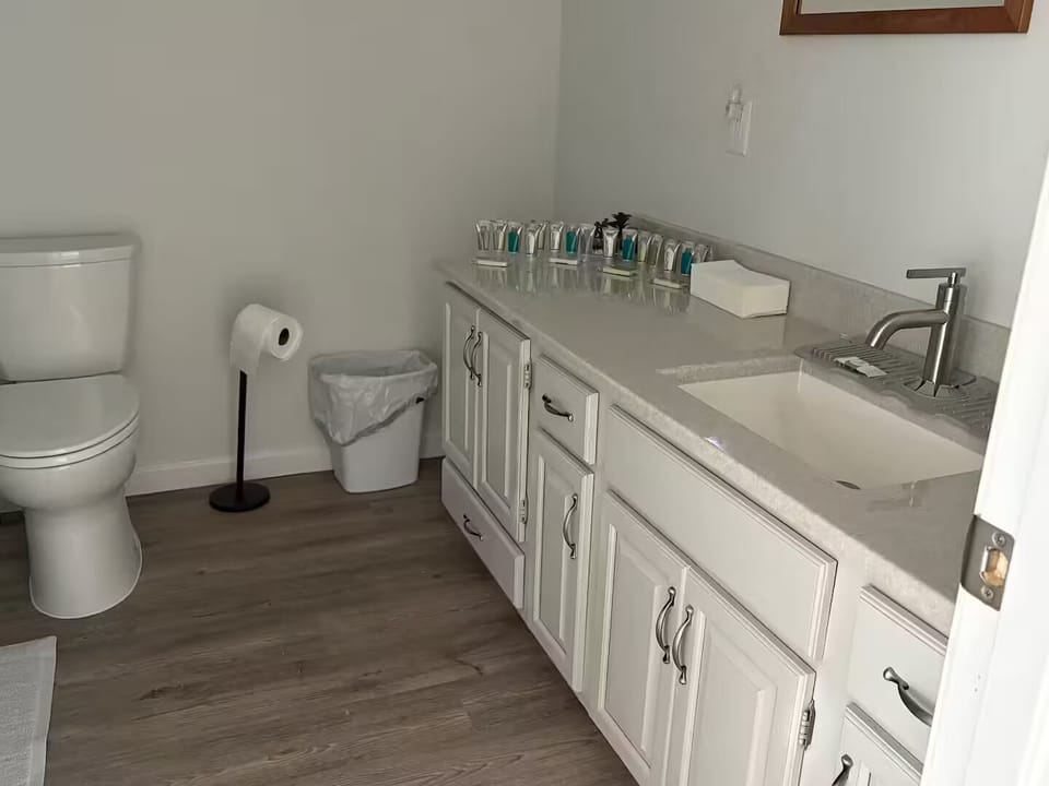 Upstairs bathroom