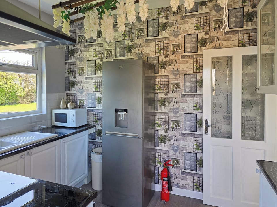 Kitchen | Outer Reach Cottage, St Osyth, near Clacton on Sea