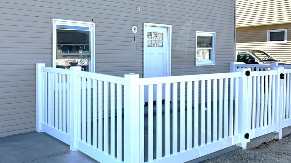 Private patio to enjoy your morning Coffee (furnituire to arrive soon)