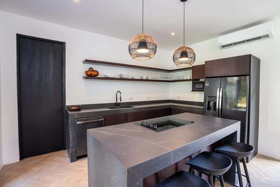 Kitchen with AC