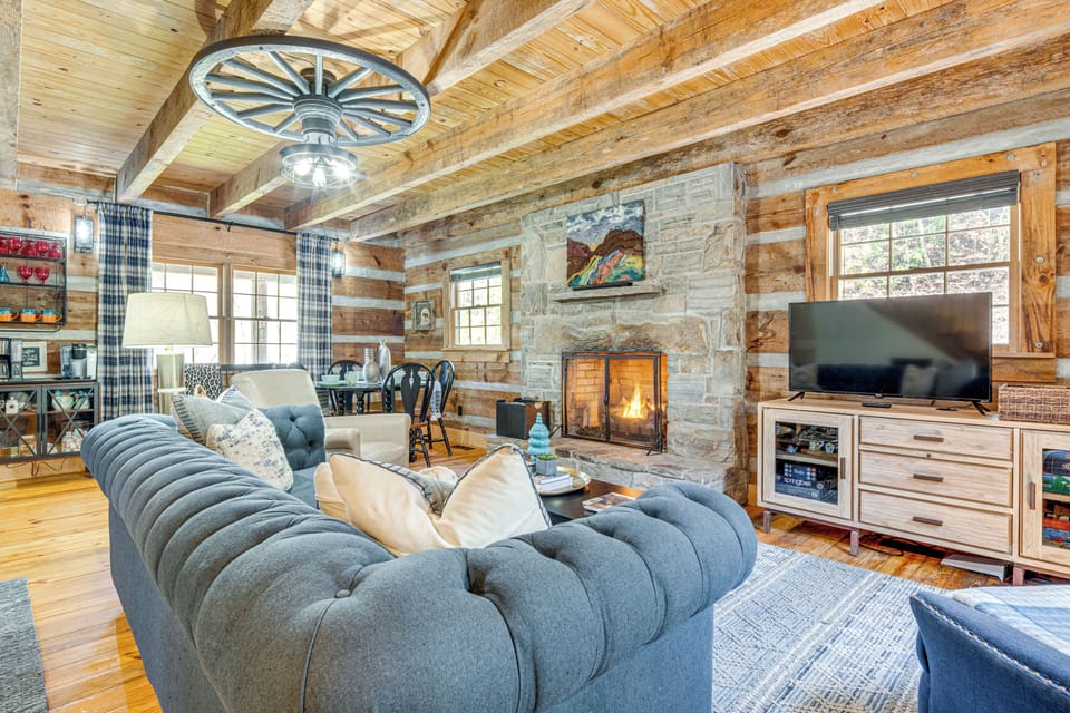 Whittier Vacation Rental | 5BR | 2BA | 1,945 Sq Ft | 3 Steps to Enter