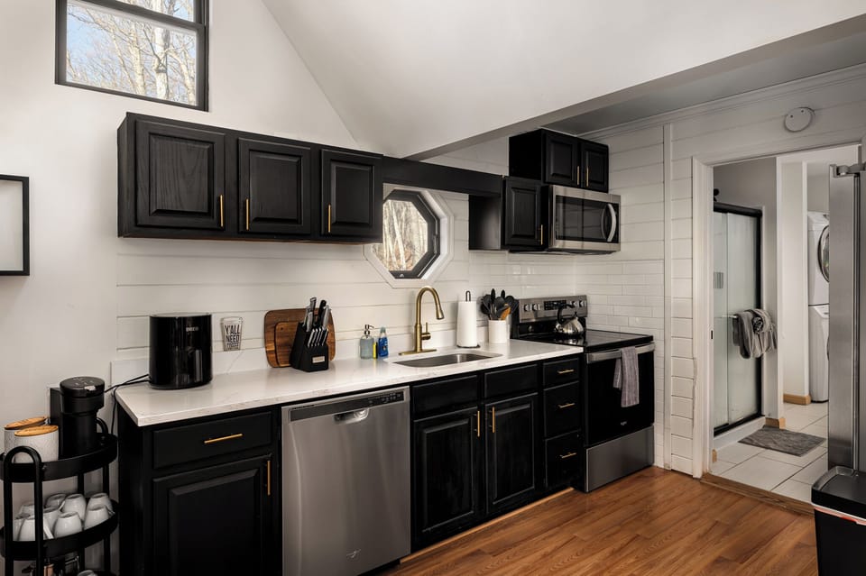 Fully equipped kitchen