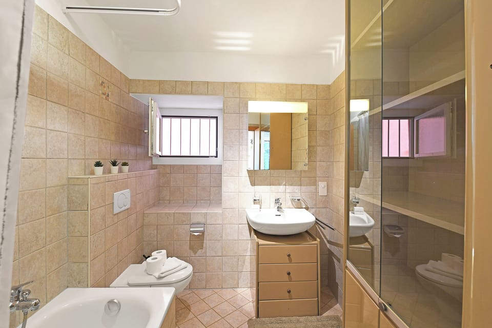 Bathroom with bathtub