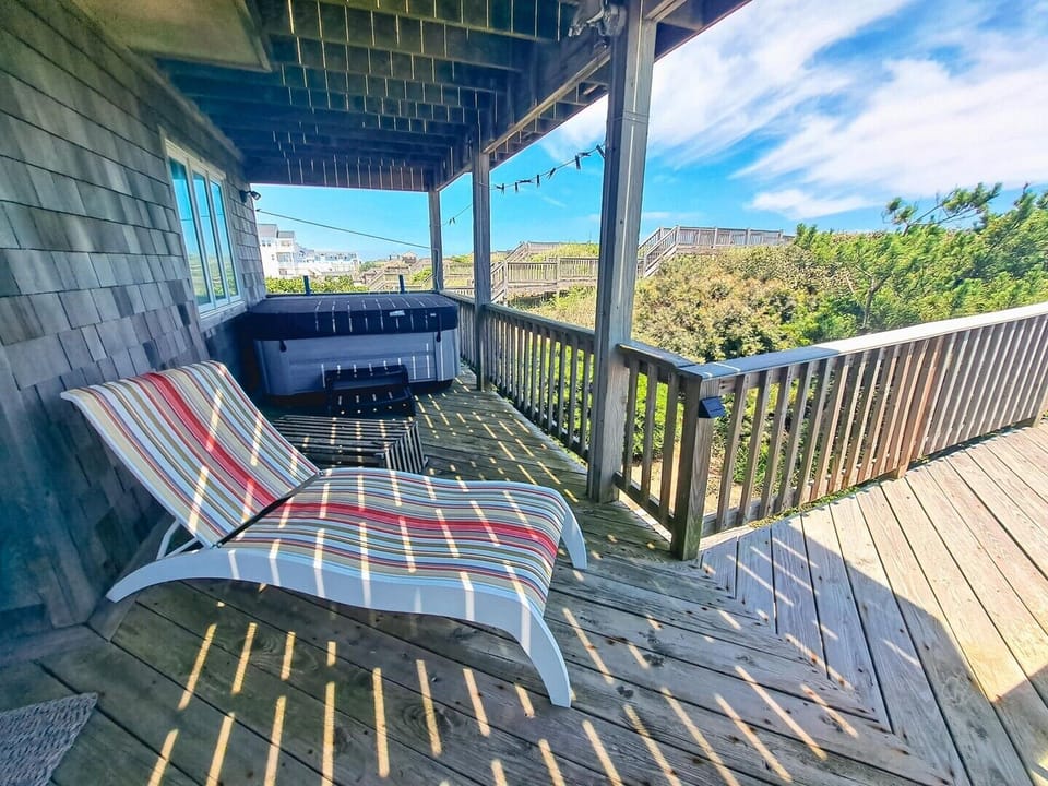 Hot Tub and Chaise Lounge