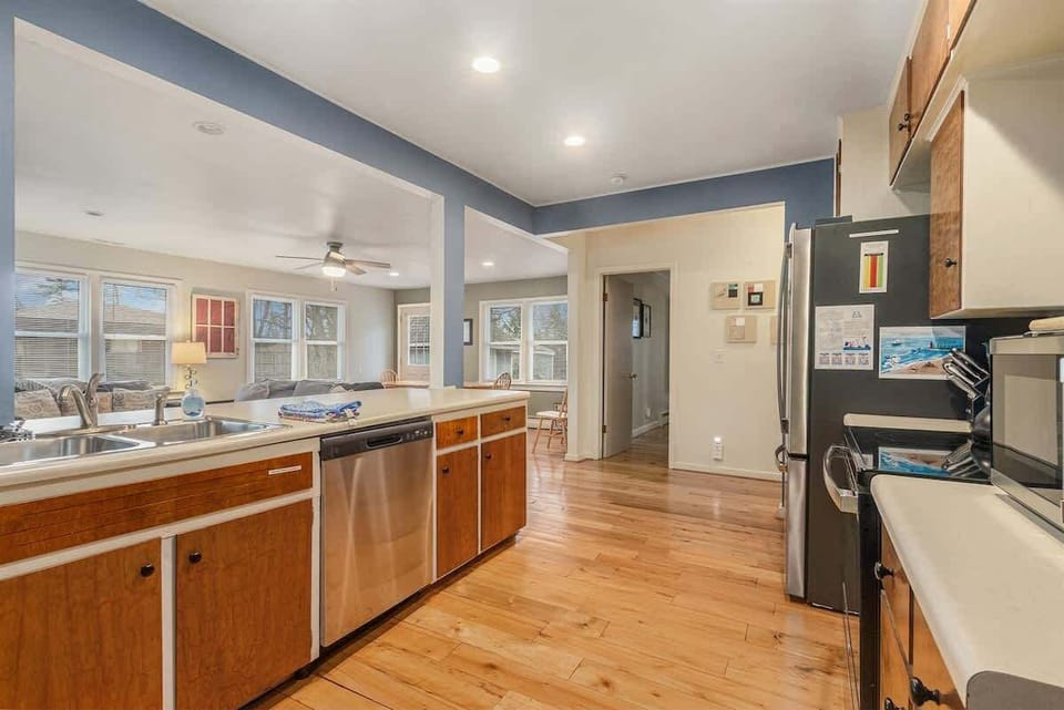 Embrace Your Inner Chef in a Kitchen Made for Flavors, Fun, and a Side of Conversation