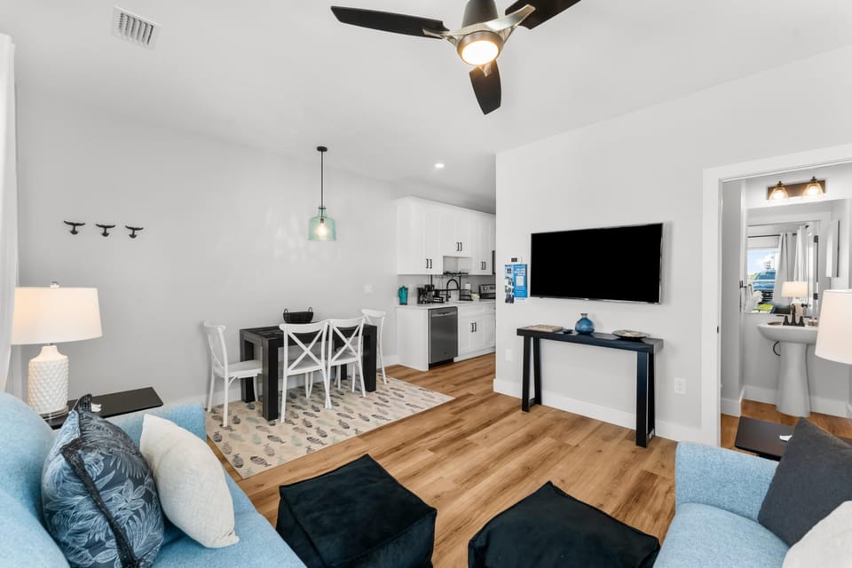 Living and Dining Area