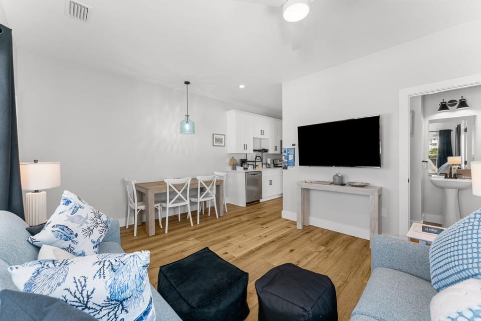 Living and Dining Area