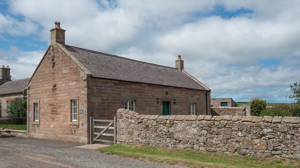 The Bothy at Cheswick - exterior of the property