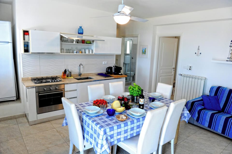 Kitchen and dining area