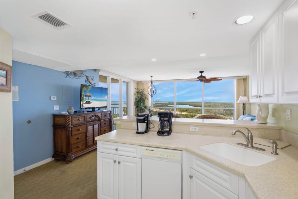 Kitchen with gorgeous views