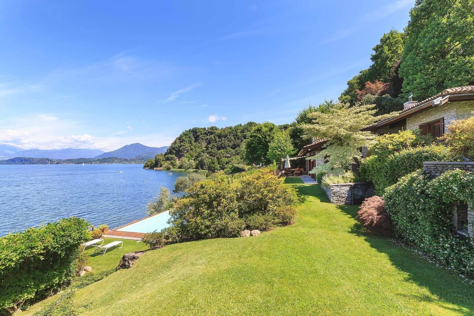 Villa Isa - Ispra, Lake Maggiore - by NORTHITALY VILLAS Vacation rentals