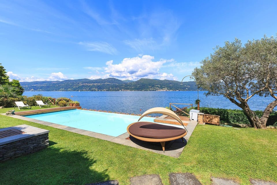 Villa Isa - Ispra, Lake Maggiore - by NORTHITALY VILLAS Vacation rentals