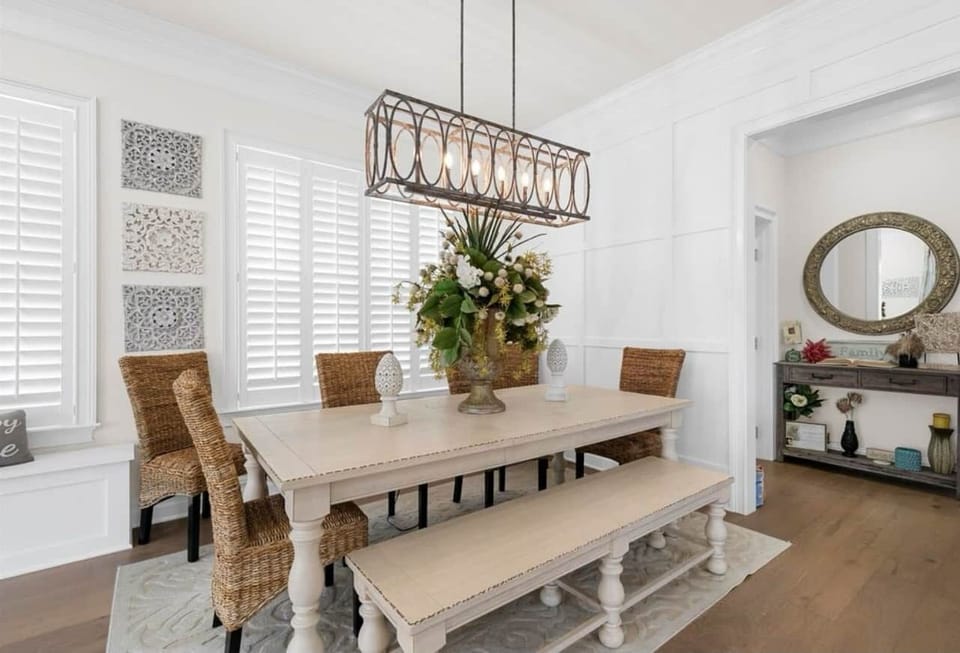 Dining table seats 9 comfortably