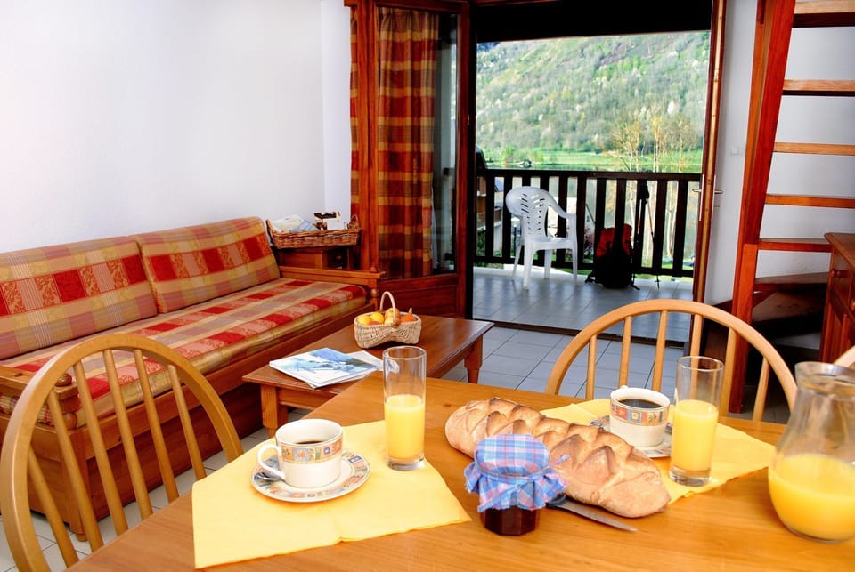 Prepare meals in the comfort of your kitchen and enjoy your food at the dining table.