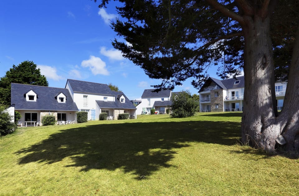 Welcome to your home away from home in Locmaria Plouzané.