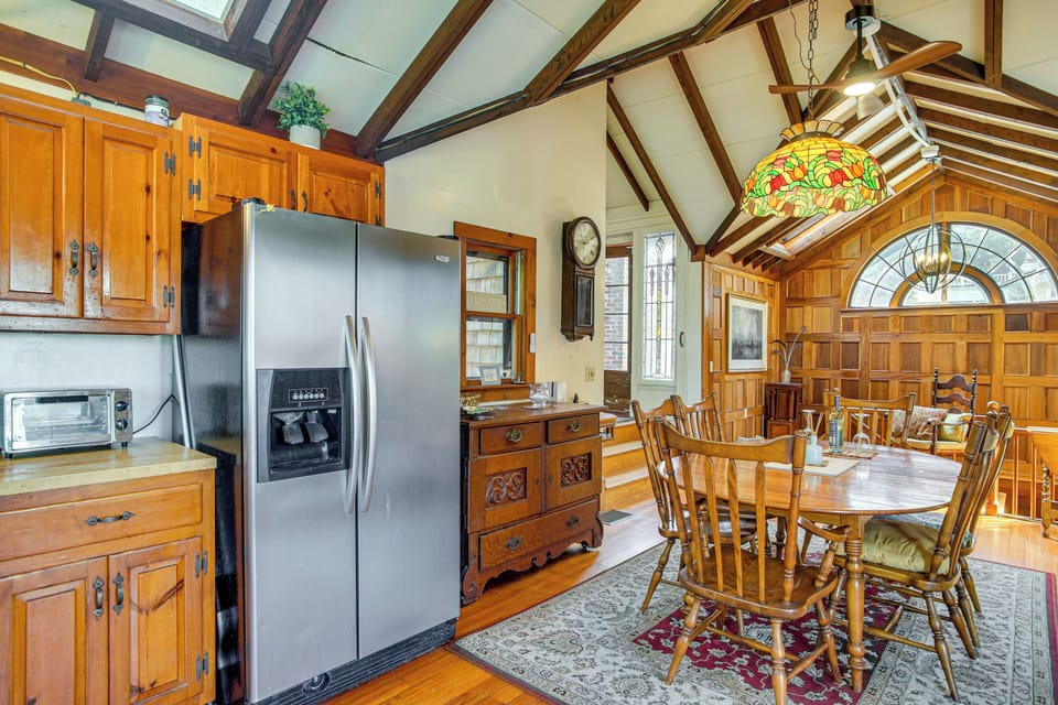Dining Area & Kitchen | Main Level