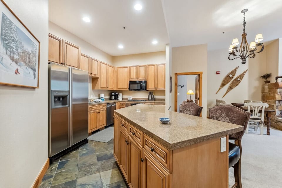 The kitchen is fully stocked with everything you need!
