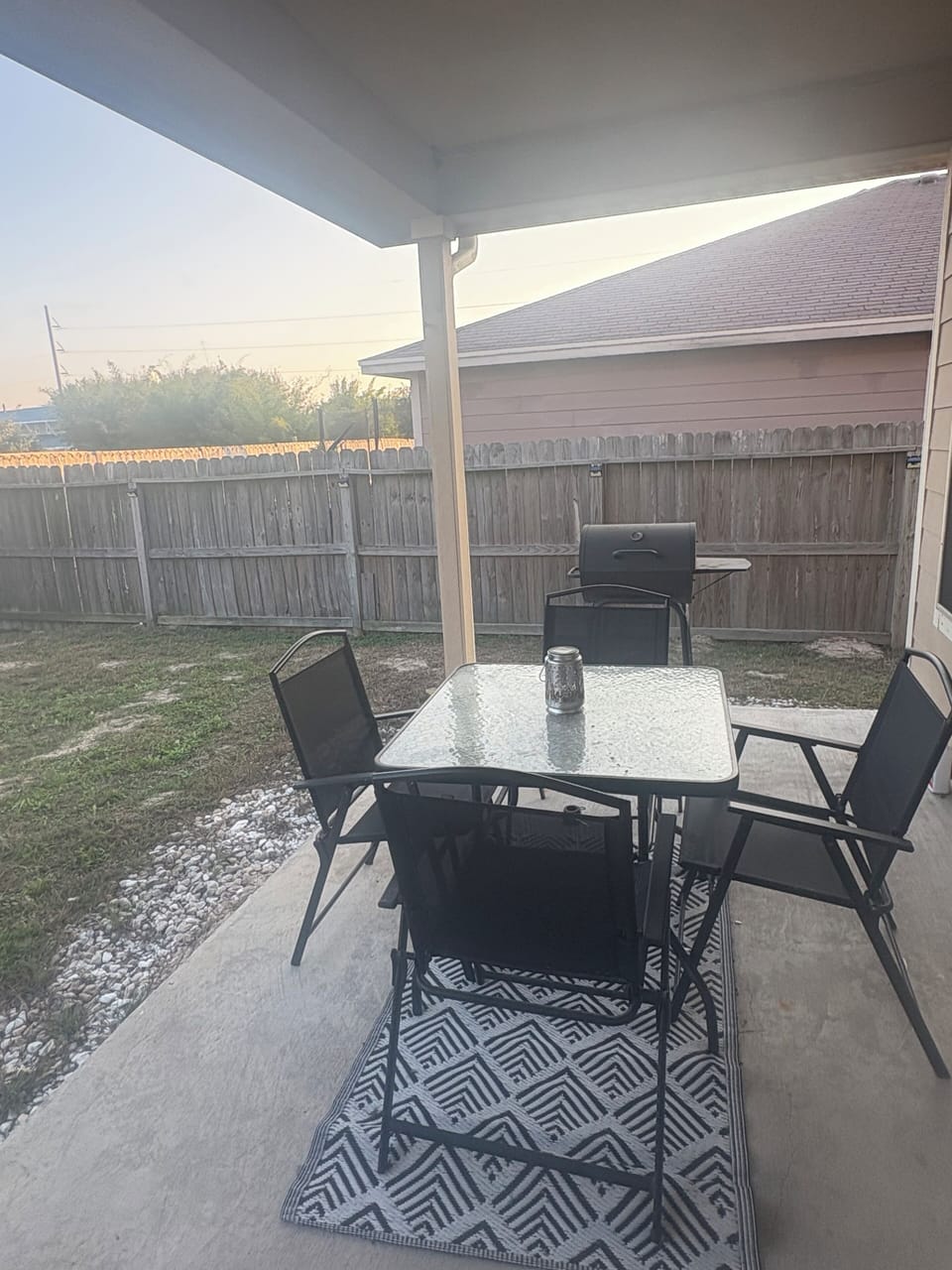 Outdoor dining