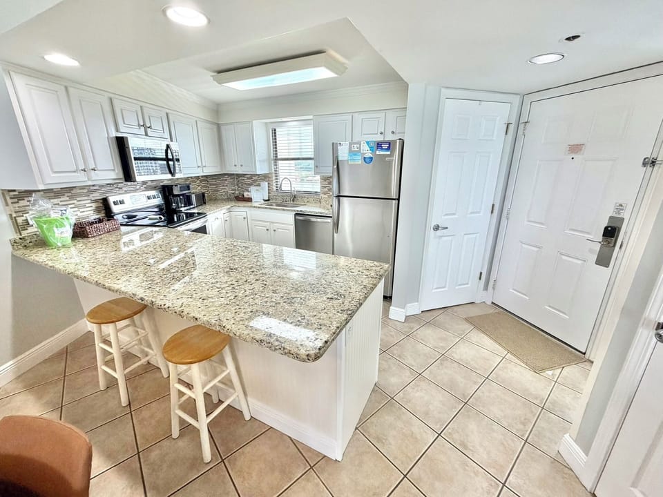 Full stocked kitchen