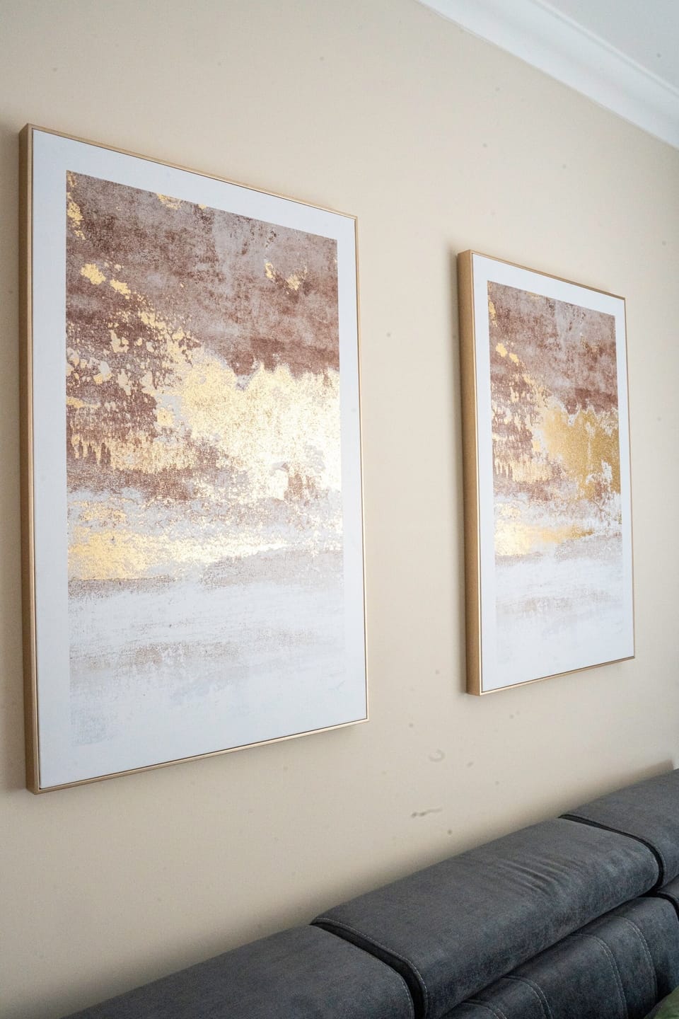 Living Room / Lounge