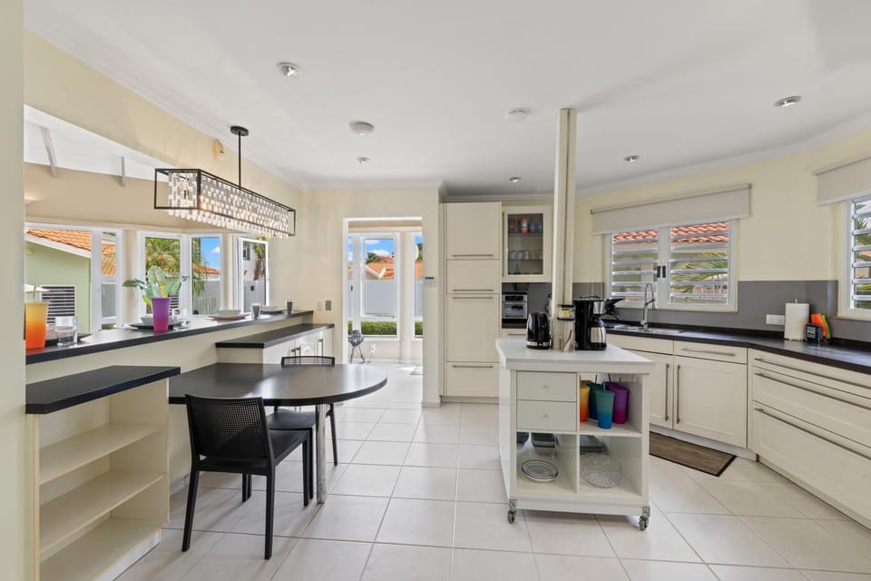 Plenty of space to cook together