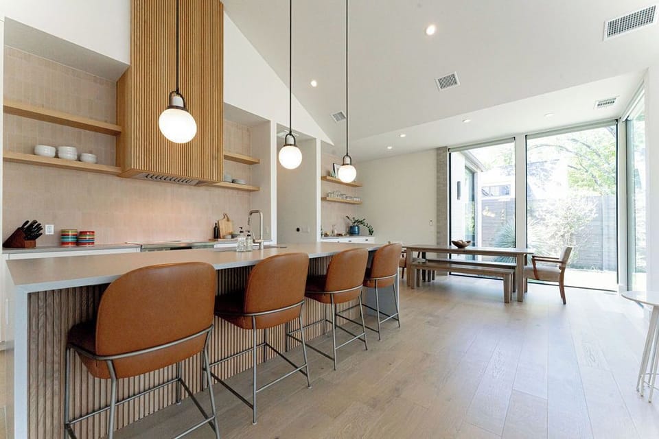 Walker Luxury Vacation Rentals - Gamhenge