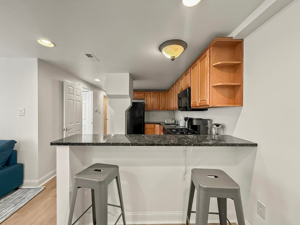 Full Kitchen