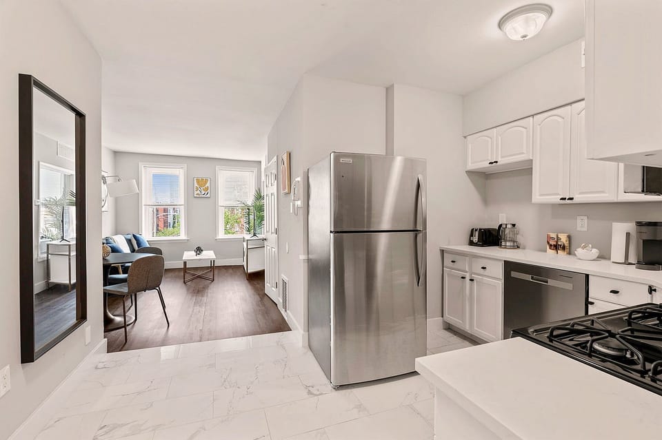 Full Kitchen