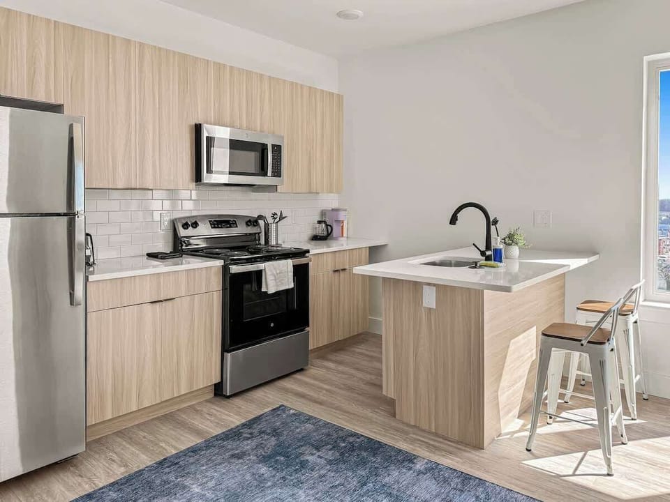 Full Kitchen 