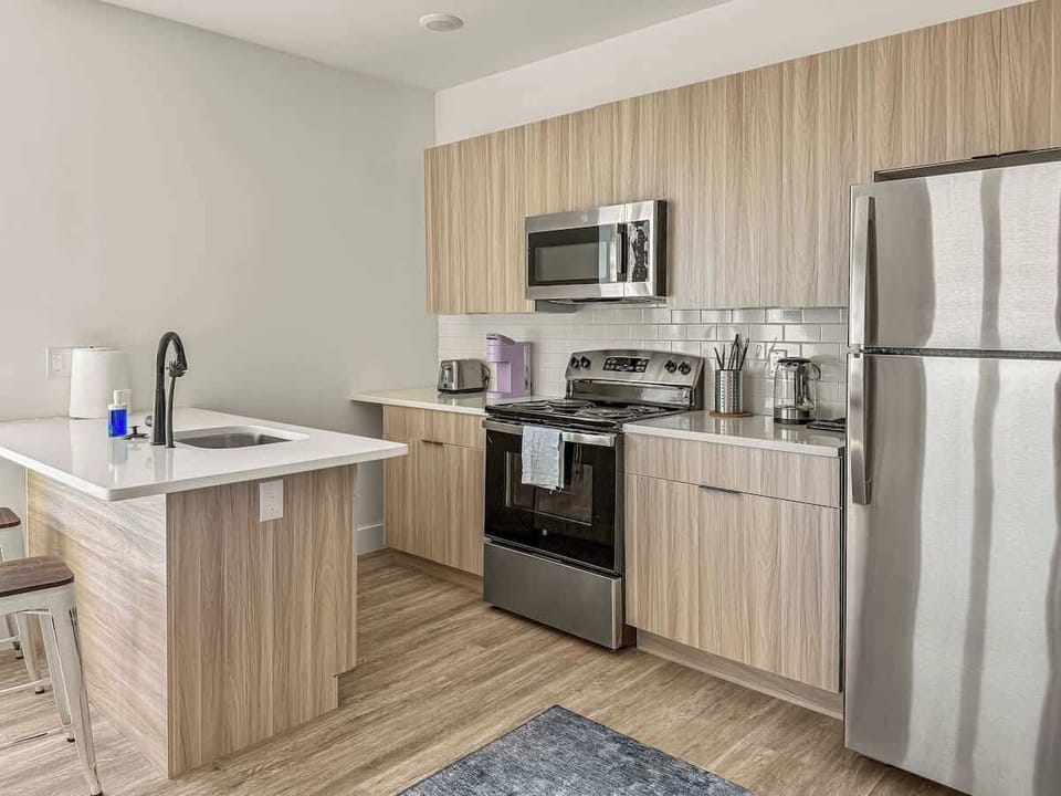 Full Kitchen