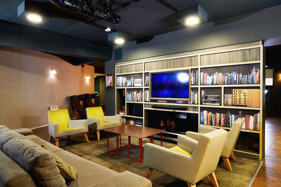 Lounge area