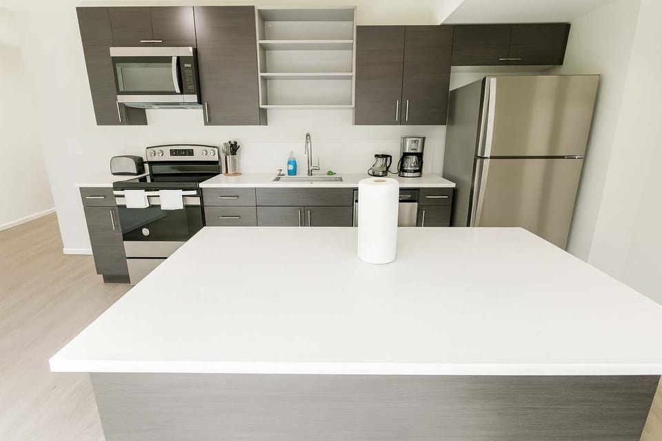Full Kitchen 
