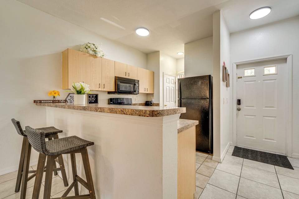 Kitchen | Microwave | Dishwasher | Toaster