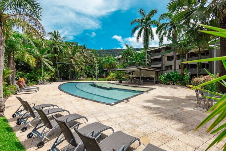 Pool area