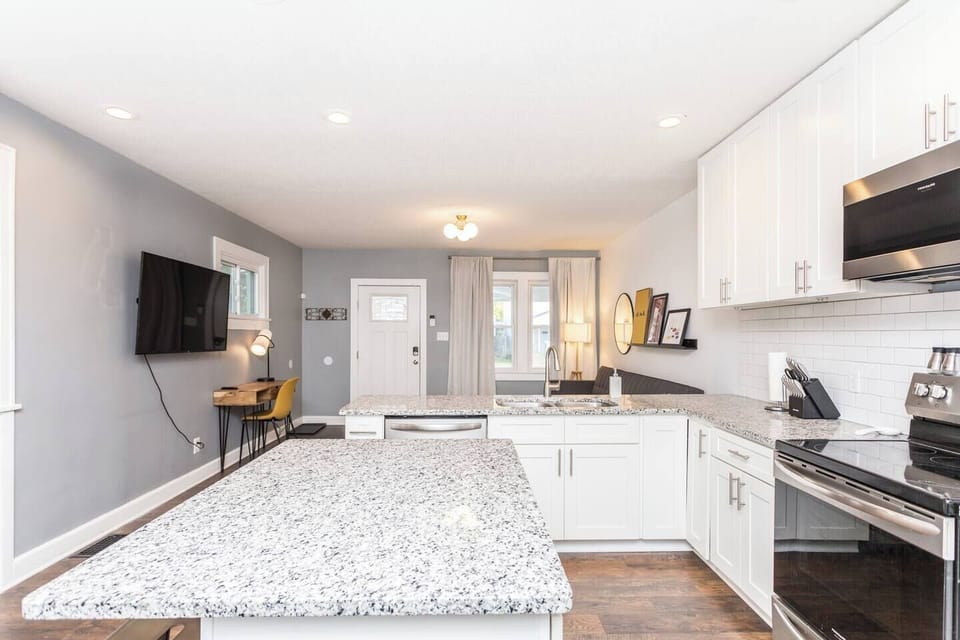 Smart TV can be viewed from the living room or kitchen.