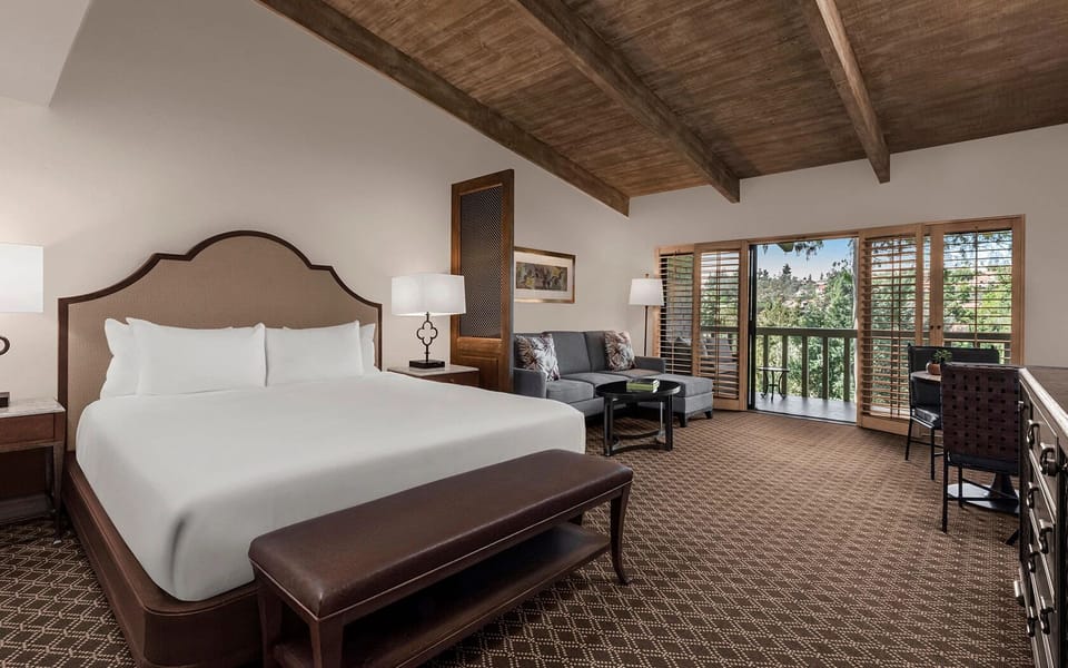 King size bed