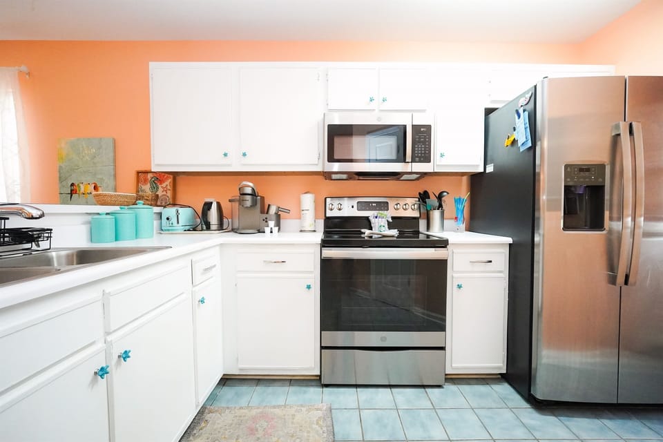 Stainless appliances and a Keurig—bring your favorite pods and you’re set