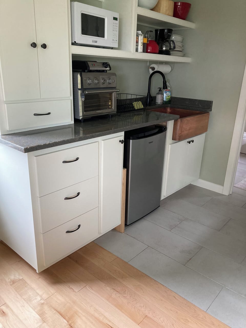 Vacation kitchen