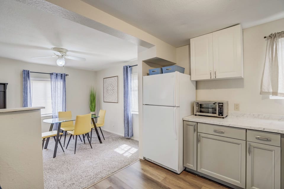 Flow right into the kitchen to whip up your favorite meal!