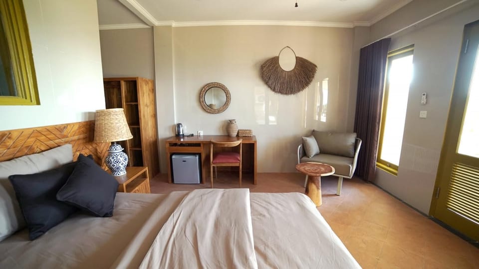 Bayu Hotel Lipah Beach Double Room Bed & Breakfast (590)