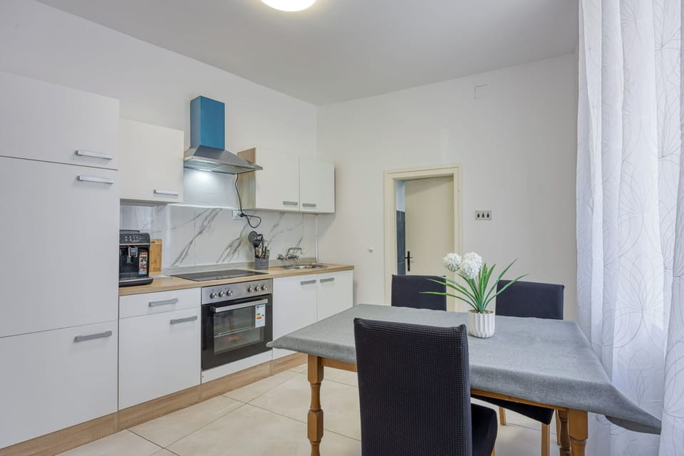 Kitchen and dining area