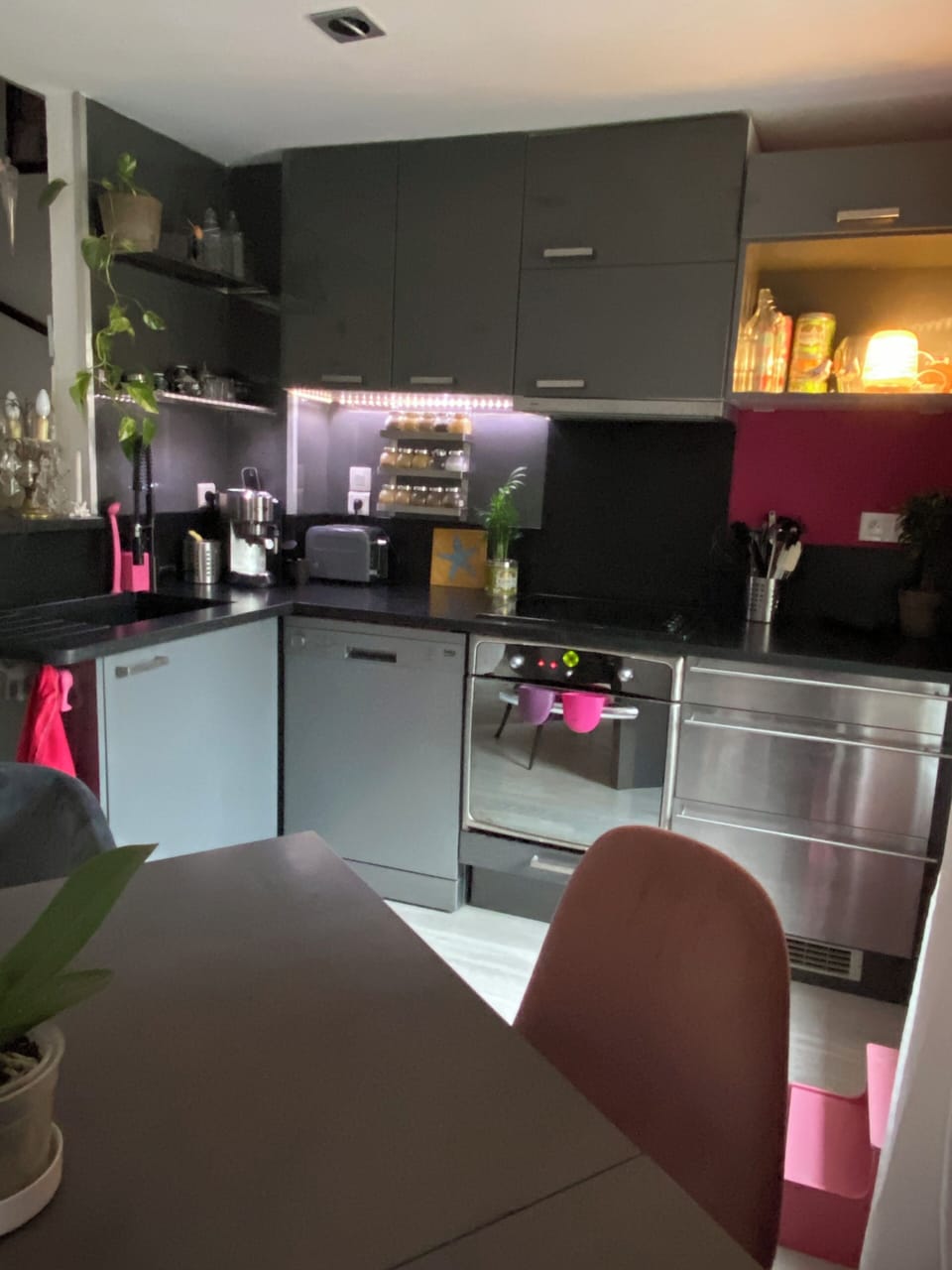 Private kitchen