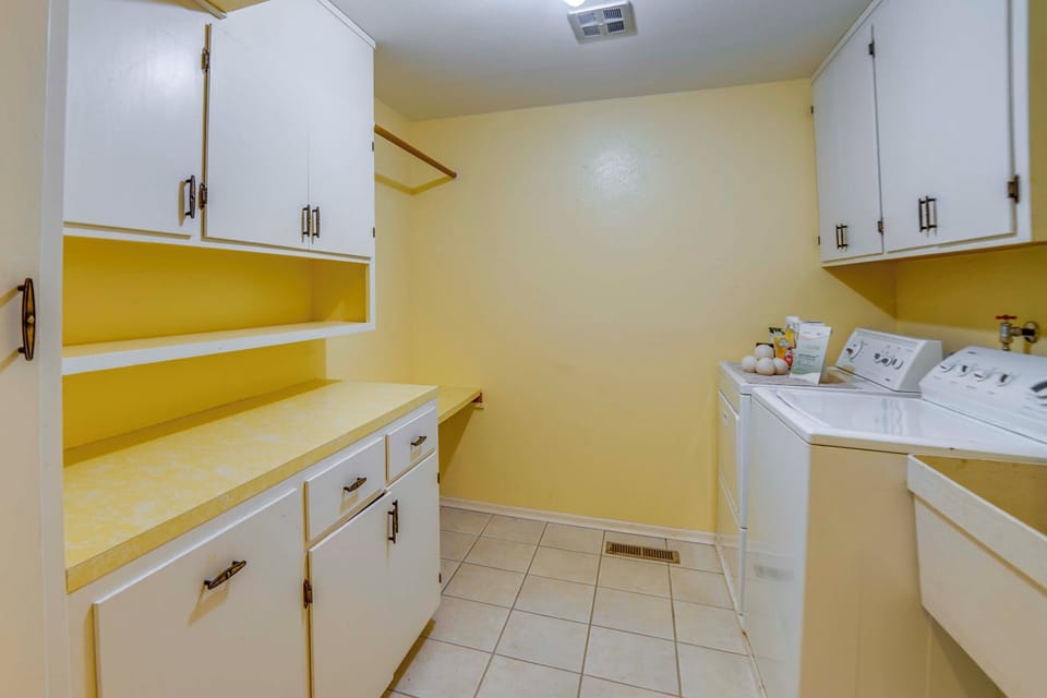 Laundry Room | 1st Floor