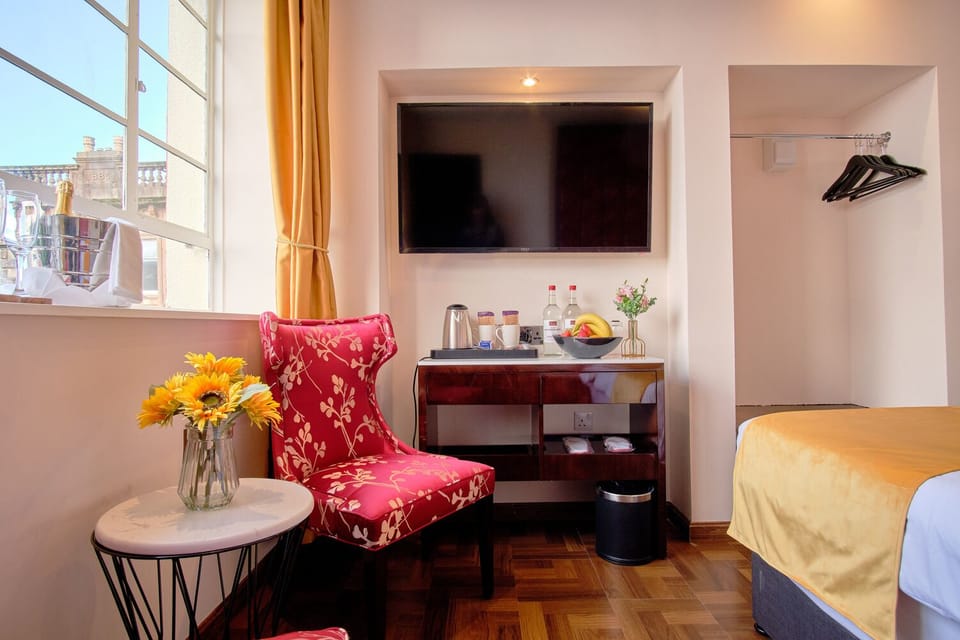 Room amenity