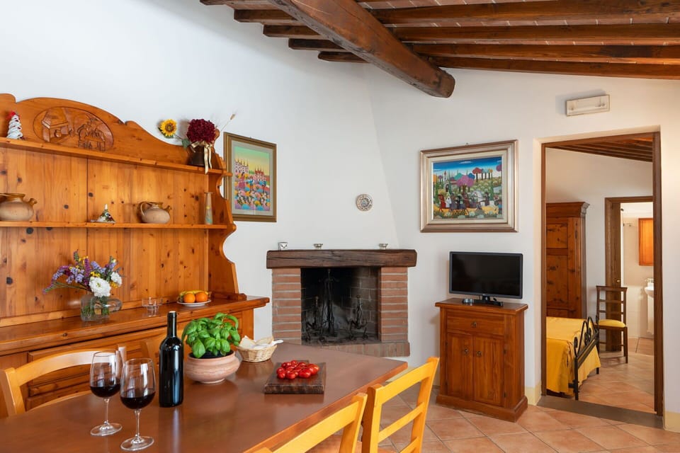 Bathroom, Bedroom, Dining Room