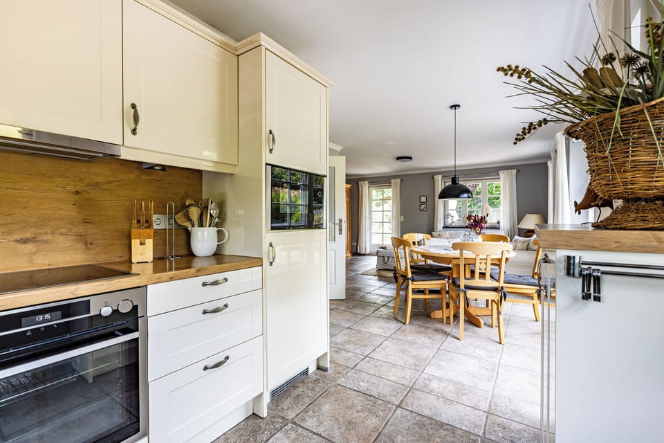 Modern Kitchen with Dining Area